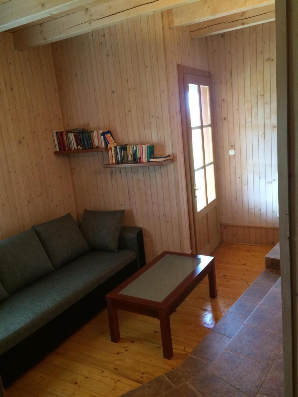 CserkútMezesfeszer Apartman公寓 客房 照片